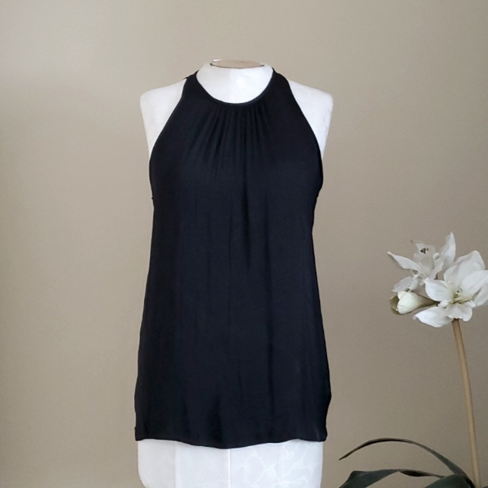 Worthington Black Sleeveless Blouse